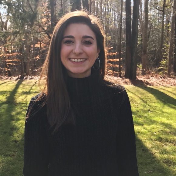 Meet your Posher, Angela - Picture 1 of 1